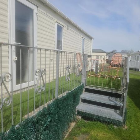 Villa 6 Berth On John Fowlers Berrow Exterior foto